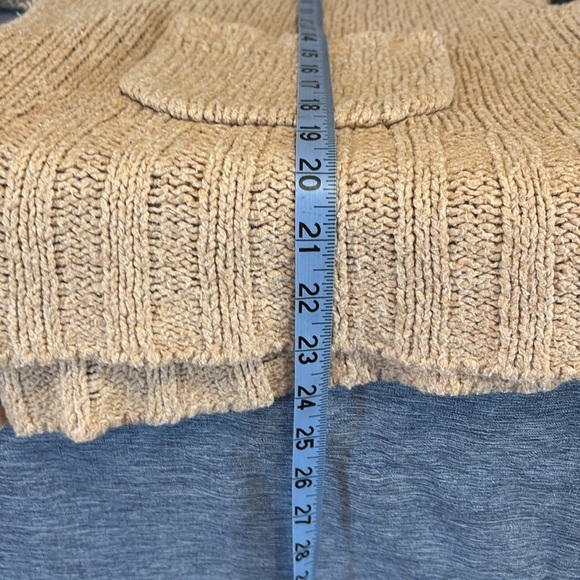 Urban Outfitters Women’s Size Medium Large Knit Oversized Tan Sweater - Picture 5 of 6